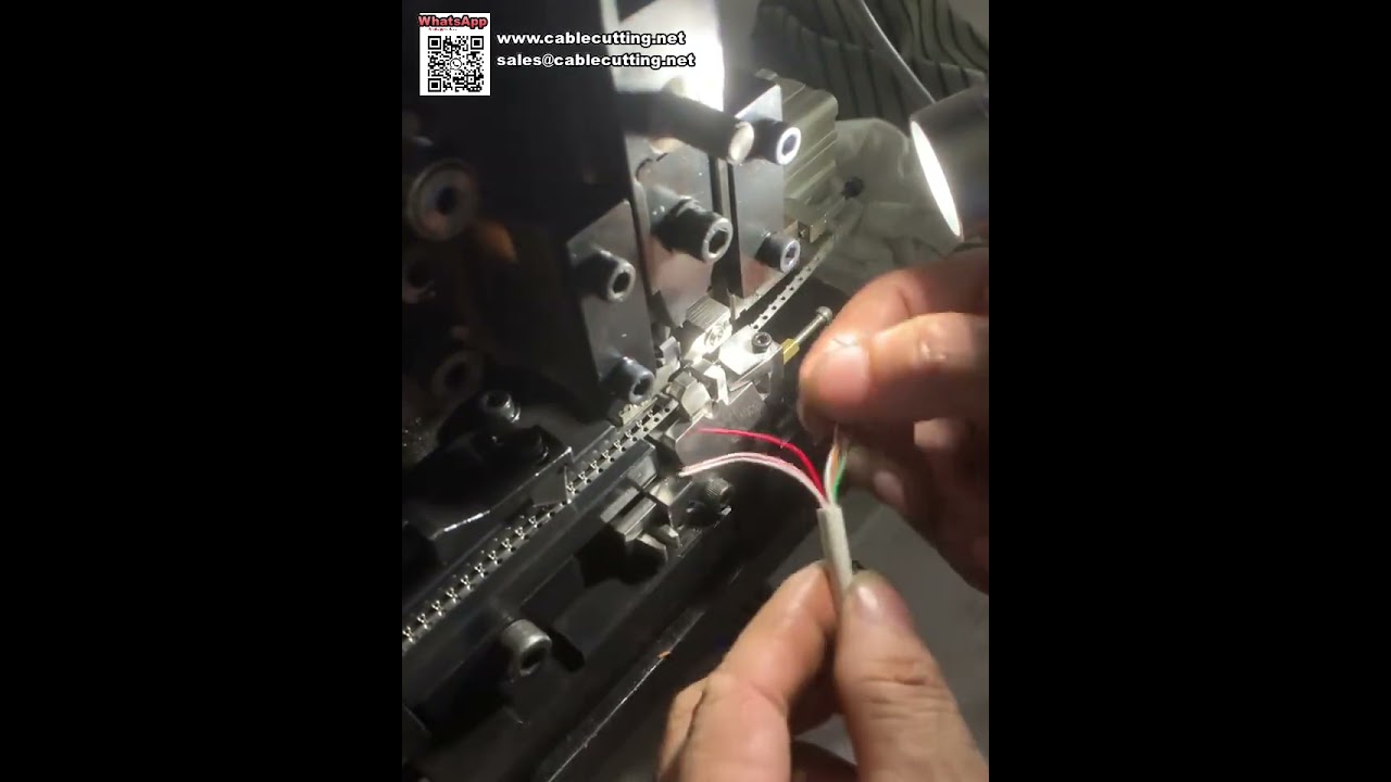 Single Wire Stripping Crimping Machine Fast Accurate Clean Peeling For Wire Harnesses