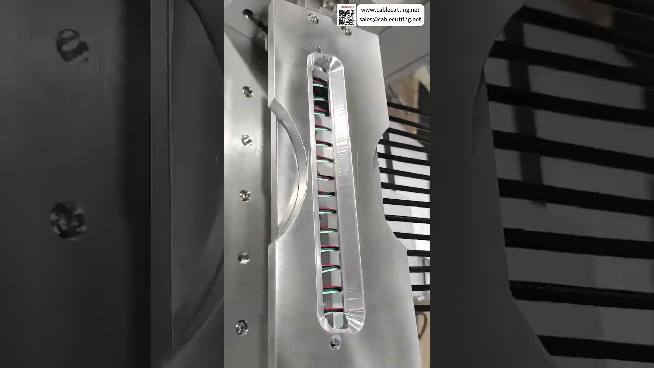 Высокоточный двусторонний автоматический дозатор клея с двумя станциями для УФ, силиконового и горячего расплава и операциями настройки